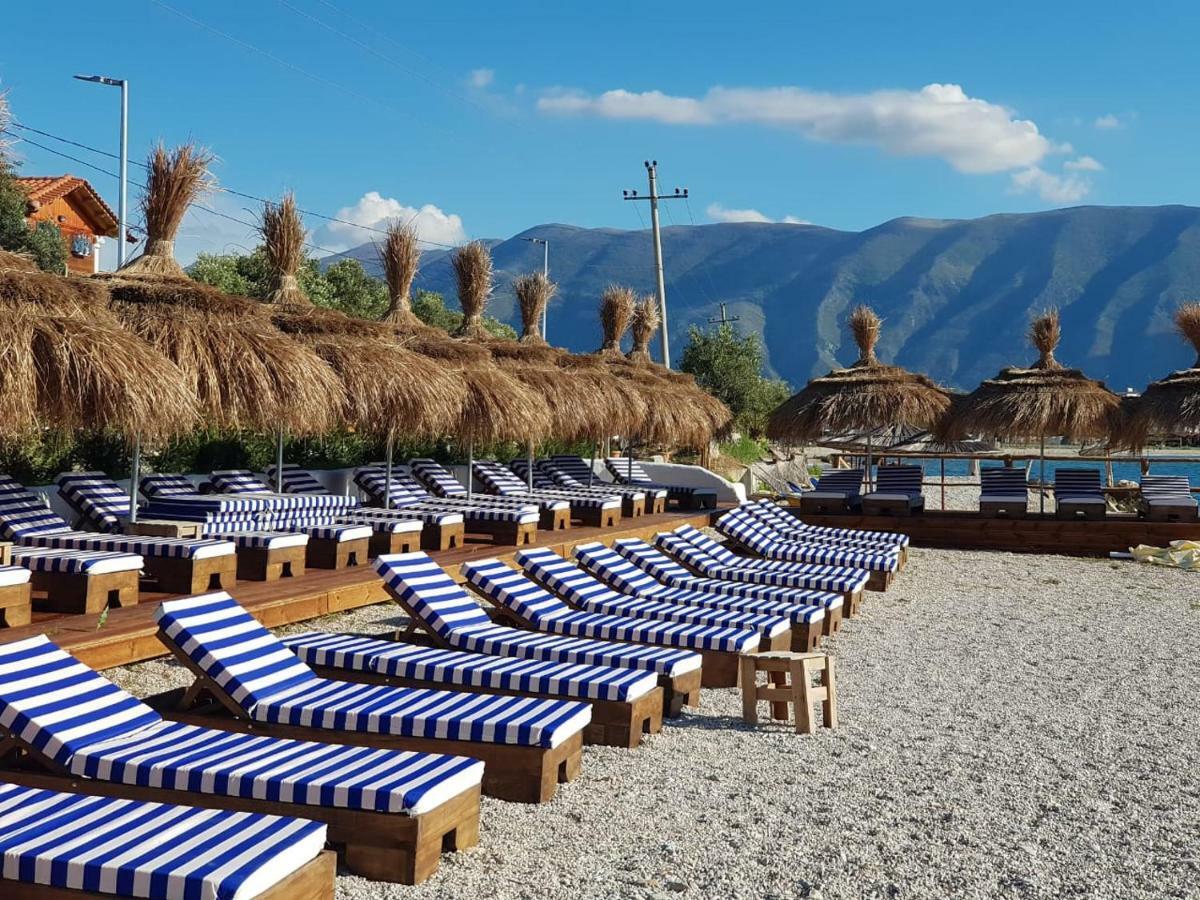 Pastarella Beachfront Resort Орікум Екстер'єр фото